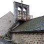 Les Estrées : adorable petite église avec son clocher à peignes.