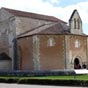 Le baptistère Saint Jean de Poitiers , le plus ancien de la Gaule, fut édifié au IVe siècle sur des substructions de constructions romaines détruites en 276.