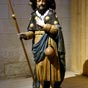Cette belle statue en bois du XVIIème siècle se trouve en l'église Saint Jacques de Châtellerault. Elle représente le saint en habit de jacquet (remaniée au XIXème siècle). 