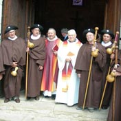 François à la sortie de la messe à Rocamadour (A gauche de l'image)