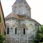 Eglise Notrte-Dame de Gargilesse : Le chevet avec abside et absidioles à pans coupés.