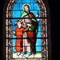 Saint Joseph est représenté au sein de l'église par ce beau vitrail...