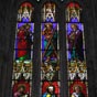La cathédrale Saint Gervais possède de beaux vitraux dont un qui représente Saint Jacques (à gauche sur le vitrail)
