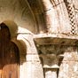 Bacurin: Détail du portail de l'église San Miguel