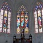 L'église présente de superbes vitraux...Les images qui suivent le confirment!