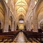 Oviedo: La cathédrale San Salvador et sa nef.