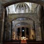 A l'intérieur de l'église renfermant une remarquable statuaire, on pourra découvrir un Christ gisant du XVIIe, une Vierge banche romane du XIIIe en plychrome et des sculptures en bois polychrome représentant les Rois mages.