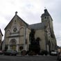 Arudy : l'église actuelle Saint-Germain date du XVIème siècle. On a utilisé le fameux marbre de la région pour la décorer.