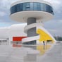 Aviles: Autre vue du centre culturel international Oscar Niemeyer