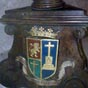 Ce bouclier se situe dans l'atrium de l'église San Salvador de Celorio