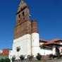 Villadangos del Paramo: Son église Saint Jacques possède un retable sur lequel on peut découvrir un Santiago Matamoros du XVIIIe siècle  avec tricorne. Sur la porte se trouve un bois polychrome évoquant la bataille de Clavijo 