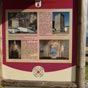 Un panneau nous donne les faits historiques marquants sur Yarnoz