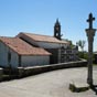 Vilouriz et son église apparaît après 20,7 km de pérégrination après San Roman da Retorta...