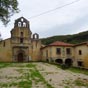 Si vous aimez les vieilles pierres vous pourriez découvrir le monastère Santa Maria La Réal d'Obana à condition d'accepter un petit détour qui rallonge quelque peu votre parcours (avant Villaluz) Il date du XIIIe siècle et attirait de nombreux pèlerins qui y touvaient l'hospitalité.