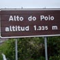 Alto del Poio est, avec ses 1335 m (soit 37 de plus que le Cebreiro)est le point culminant de la traversée du massif... 